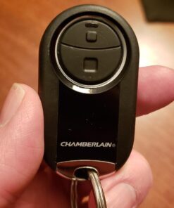 Chamberlain Group MC100-P Universal Garage Door Opener Mini Keychain Remote, Small, Black 35 71MiZjDPfKL