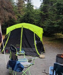 Coleman Carlsbad Dark Room Camping Tent with Screened Porch, 4/6 Person Tent Blocks 90% of Sunlight and Keeps Inside Cool, Weatherproof Tent with Easy Setup and Screened-In Porch 6-person 50 71MoCNe7QBL