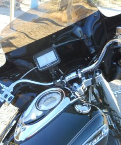 TomTom Rider 550 Motorcycle GPS Navigation Device, 4.3 Inch, with World Maps, Motorcycle Specific Winding and Hilly Roads, Updates via WiFi, Traffic and Speed Cams, Compatible with Siri and Google Now 40 71Ms gdkN6L