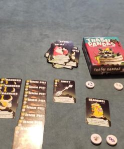 Gamewright Trash Pandas - The Raucous Raccoon Card Game - 252 Standard 43 71MymDFnVBL