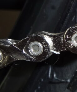 KMC X8.99/X8 Bicycle Chain (1/2 x 3/32-Inch, 116L, Silver) 1 52 71N1fGb1jAL