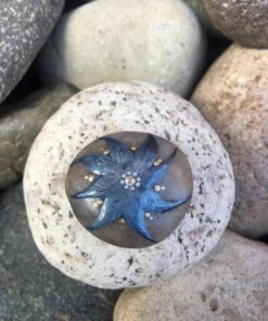 MEEDEN Miniature Detail Paint Brushes, 2/0 3/0 0 Small Fine Tip Paintbrush Set for Acrylic Watercolor Painting, Model Paint Brush for Craft, Nail 1 Pack 29 71NDrPJIPIL