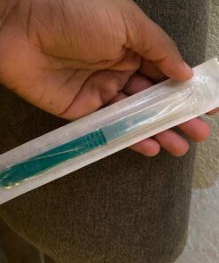 Medpride Disposable Scalpel Blades| Sharp, Tempered Stainless-Steel Blades | Pack of 10 Sterile Scalpel Knives| Plastic Handle| Individual Pouches| for Dermaplaining, Podiatry, Crafts & More (#10) #10 34 71NMWPoFyvL