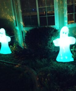 Kobra LED Color Changing Light Bulb with Remote Control (4-Pack) - 16 Different Color Choices Smooth, Fade, Flash or Strobe Mode - Smart Remote Lightbulb - RGB & Multi Colored 4 Count (Pack of 1) 18 71NUG5GqvwL