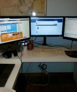 Mount-It! Triple Monitor Mount | 3 Monitor Desk Stand | Fits Three Computer Screens 19 20 21 22 23 24 Inches | C-Clamp Base | Heavy Duty Full Motion Tri Arms | VESA 75 100 Compatible up to 24 inches 47 71Nc7dVnZQL