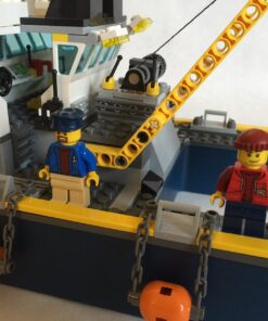 LEGO City Deep Sea Explorers 60095 Exploration Vessel Building Kit 36 71NjS2OhsYL