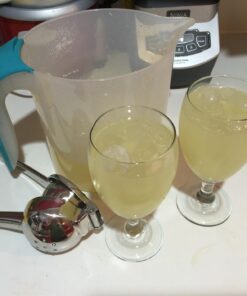 Chef's Star Lemon Squeezer Stainless Steel Citrus Juicer - Large Fruit Squeezer for Drinks - Rust-proof Juice Press, Non-Slip Manual Hand Juicer, Ideal for Juicing Lemons, Limes, Small Oranges 25 71NnKhyNA6L