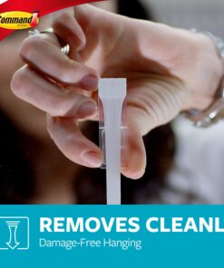 Command Bath Razor Holder, Clear Frosted, 1-Holder, 1- Water-Resistant Strip, Organize Damage-Free 34 71NviRKgwNL