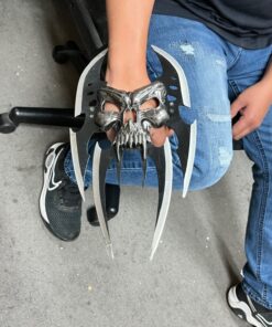 Masters Collection – Fantasy Claw Display Knife – Black and Satin Finish Stainless Steel Blades, Cast Metal Skull, Includes Wood Display Stand, Collectible, Self Defense – MC-2091, 13-Inch 30 71OCTe IeXL