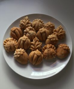 Nordic Ware Seasonal Collection Autumn Cakelette Pan 21 71OKaTBlQYL