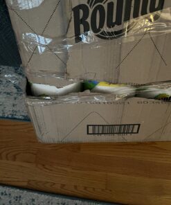 Bounty Quick-Size Paper Towels, White, 16 Family Rolls = 40 Regular Rolls 2 Count (Pack of 8) 53 71OKbrsp76L 1