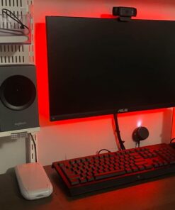 VideoSecu LCD LED Monitor TV Wall Mount for 19" 20" 22" 23" 24" 26" 27" 30" 31" Flat Panel Screen Maximum Loading 66lbs VESA 75/100 Ultra Thin Mount Bracket 1EA 41 71OUgDttZkL