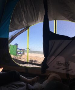 Coleman Carlsbad Dark Room Camping Tent with Screened Porch, 4/6 Person Tent Blocks 90% of Sunlight and Keeps Inside Cool, Weatherproof Tent with Easy Setup and Screened-In Porch 6-person 55 71OYZE3bX0L