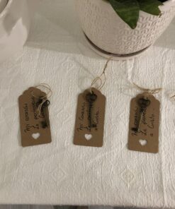 LURLIN Mixed Set of 30 Large Skeleton Keys with Antique Style Bronze Brass Skeleton Castle Dungeon Pirate Keys for Birthday Party Favors, Mini Treasure Toy Gifts, Medieval Middle Ages Theme 40 71P3K7vyFdL