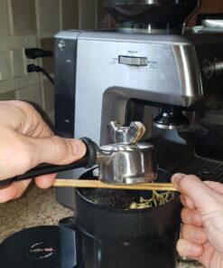 COFFEEVAC 1LB Patented Airtight Multi-use Vacuum Works as Smell Proof Ground Coffee Bean Containers. Black Cap and Body, 1.85-Liter/1.6-Quart Black Cap & Body 27 71PB3c5TakL