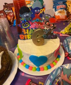 Wilton Decorator Preferred Neon Fondant - Add Colored Details to Your Cakes and Treats with These 4-Pack Fondant Icing, 4.4 oz. Each 31 71PMawMo9L