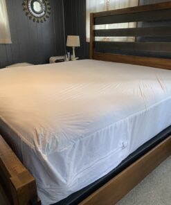 Utopia Bedding Zippered Mattress Encasement King - 100% Waterproof and Bed Bug Proof Mattress Protector - Absorbent, Six-Sided Mattress Cover 1 40 71PQleFLBWL