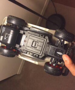 Jada Toys Jurassic World 1:16 Wrangler RC Remote Control Car 2.4 GHz, toys for kids and adults, 97054 70 71PRohnQwjL