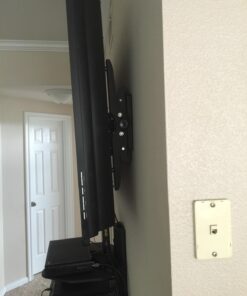 Mount-It! Tilt TV Wall Mount Bracket for 40-70 inch LCD, LED, or Plasma Flat Screen TV - Super-Strength Load Capacity 220 lbs - 15 Degree Tilt Up & Down, Max VESA 850x450 Free 6 ft HDMI Cable 42 71PT8h8aRvL 1