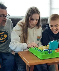 TOMY Games Screwball Scramble Marble Run Game for Kids - Timed Marble Maze Kids Games - Cooperative Board Games for Family Game Night - 1-4 Players - Ages 5 Years and Up Multicolored 30 71PXGteUvHL