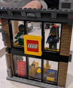 LEGO City Town 60097 City Square Building Kit 47 71PYBh8CahL