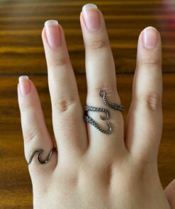 AZYOUNG 316L Stainless Steel Pirate Octopus Ring Tentacles Black S-shaped One Size Opening Ring 23 71PiYgubqML
