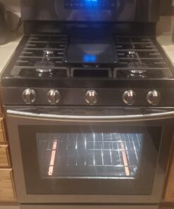 ITEMporia Silicone Stove Gap Covers (2 Pack), Easy Clean Heat Resistant Oven Gap Filler To Seal Between Stovetop and Counter (25 Inches, Black) 25 Inches 26 71Psjq7lBSL