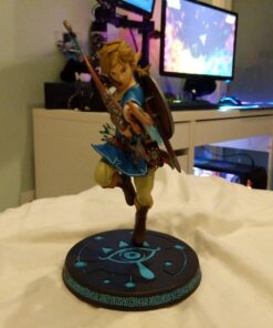 First 4 Figures The Legend of Zelda: Breath of The Wild: Link Figure, Blue Standard 32 71Pwc3dCscL