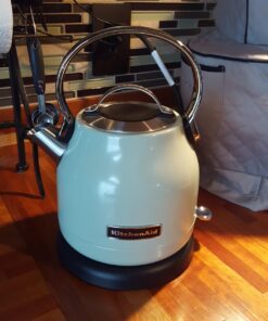 KitchenAid KEK1222PT 1.25-Liter Electric Kettle - Pistachio Small 1.25 Liter Pistashio 36 71QBqwyzxiL