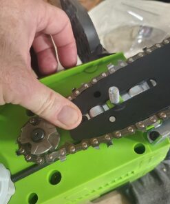 Greenworks 40V 16" Brushless Cordless Chainsaw (Great For Tree Felling, Limbing, Pruning, and Firewood / 75+ Compatible Tools), 4.0Ah Battery and Charger Included 16" (4.0Ah) Gen 1 54 71QJCZT4umL