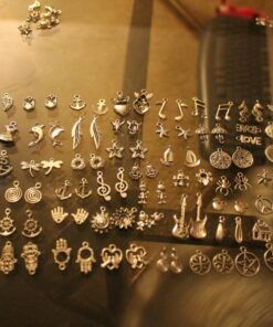 RUBYCA 160Pcs Assorted Mixed Silver Charms Pendants for Bracelets Jewelry Making Crafting Supplies, Tibetan Silver Color Charms, Just Like The Picture (Mix5) Mix 5 160 PCS 25 71QKDOr RiL