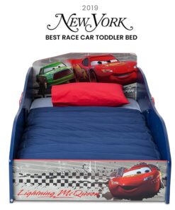 Delta Children Wood Toddler Bed - Greenguard Gold Certified, Disney/Pixar Cars 26 71QlaXMkwPL