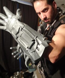 Rubie's Costume Men's Arkham City Deluxe Batman Gloves One Size Black 27 71QrrZF6 JL