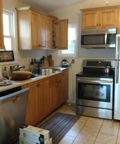 Brilliant Evolution Tap Light Push Lights 6pk w/Batteries + Remote, LED Stick On Lights Under Cabinets Battery Puck Lights with Remote - Under Counter Lighting Wireless Closet Kitchen Night Lights 6 pack (18 batteries included) 55 71R44eWg8vL