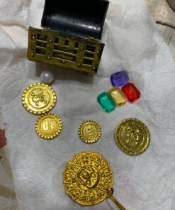 ArtCreativity Pirate Treasure Dig Kit for Kids - Gem Excavation Set with Digging Tools - Interactive Excavating Toys - Great Birthday Gift Idea, Contest Prize for Boys and Girls 11 71R4THrmToL