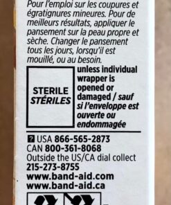 Band-Aid Brand Adhesive Bandages for Minor Cuts & Scrapes, Wound Care Featuring Disney Princess Characters, Fun Bandages for Kids and Toddlers, Assorted Sizes, 20 Count 48 71R7cY9rMhL