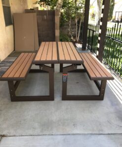 Lifetime 60054 Convertible Bench / Table, Faux Wood Construction, Brown 39 71RBSBVUuaL