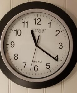 La Crosse Technology WT-3129B 12 Inch Atomic Analog Wall Clock, Pack of 1, Black 31 71RLwTYB0gL