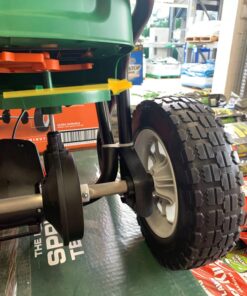 Scotts Elite Spreader for Grass Seed, Fertilizer, Salt and Ice Melt, Durable Push Spreader Holds up to 20,000 sq. ft Product Single Pack 51 71RQgREGkDL