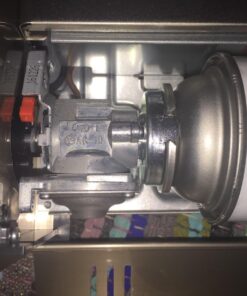 Iwatani 35FW Single-Burner Butane Portable Cooktop Indoor & Outdoor Cooking Stove Medium 47 71RXzHxKH9L 2