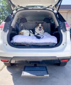 Otto Step Pet Ramp Step Helps Dogs Get in & Out of Car Van SUV | Portable Lightweight Dog Ramp | Simply Slide into 2 inch Trailer Hitch Receiver | No Tools Needed | Essential Pet Gear | Made in USA 40 71RZXsUSrL