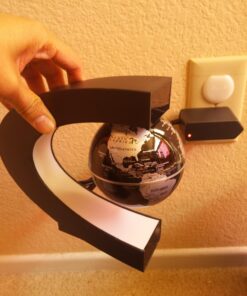 MOKOQI Magnetic Levitating Globe with LED Light, Cool Tech Gift for Men Father Boys and Girls , Birthday Gifts for Kids, Floating Globes World Desk Gadget Decor in Office Home/Display Frame Stand Plastic Black 28 71RdybBMUVL