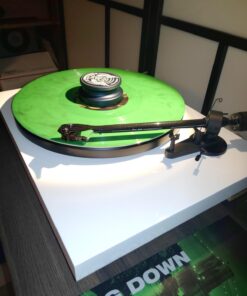 Pro-Ject Debut Carbon DC Turntable with Ortofon 2M Red Cartridge (Gloss White) 40 71RmhkrYcqL