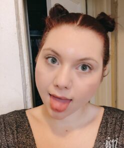 e.l.f. Flawless Finish Foundation, Improves Uneven Skin Tone, Lightweight, Medium Coverage & Semi-Matte, Vegan & Cruelty-Free, Bisque, 0.68 Fl Oz Natural 0.68 Fl Oz (Pack of 1) 48 71RoV9H5v2L 1