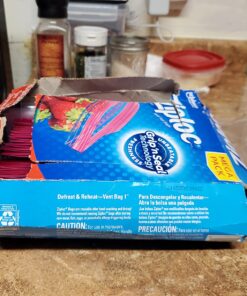 Ziploc Quart Food Storage Bags, New Stay Open Design with Stand-Up Bottom, Easy to Fill, 80 Count 35 71S4h7uIqAL