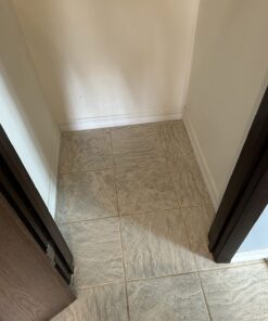 Ultimate Grout Cleaner Spray for Tile - Heavy Duty Grout and Tile Cleaner for Tile Floors & Shower Grout Cleaner - Tile Floor Cleaner Removes Dirt, Grease and Soap Scum from Tile & Grout - 32 fl oz 1 Quart 46 71SeRTdmRmL