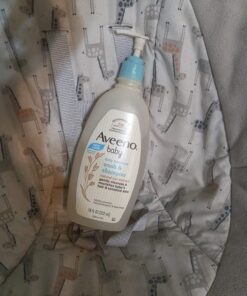 Aveeno Baby Daily Moisture Gentle Body Wash & Shampoo with Oat Extract, 2-in-1 Baby Bath Wash & Hair Shampoo, Tear- & Paraben-Free for Hair & Sensitive Skin, Lightly Scented, 18 fl. oz 34 71SfHUGrslL