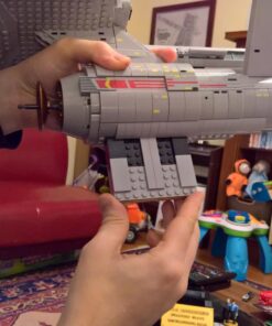 Mega Bloks Star Trek U.S.S. Enterprise NCC-1701 Collector Construction Set 151 71T0zVAFm4L