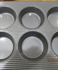 USA Pan Mini Round Cake and Cinnamon Roll Pan, 6 Well, Nonstick & Quick Release Coating, Made in the USA from Aluminized Steel, 15-3/4 by 11 Mini Cake & Cinnamon Roll Pan 48 71TfOgpflwL 1