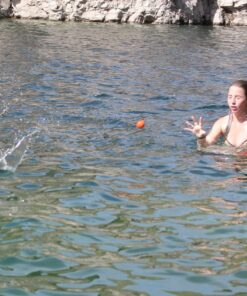 Water Balls Bounce On Water - Pool Ball & Beach Toys for Kids & Adults. Extreme Skipping Fun Games Everyone Will Love. Skip While Swimming and Keep Toddlers / Older Kids Having a Blast (Green, 2 Pack) 20 71Ti26m3PSL